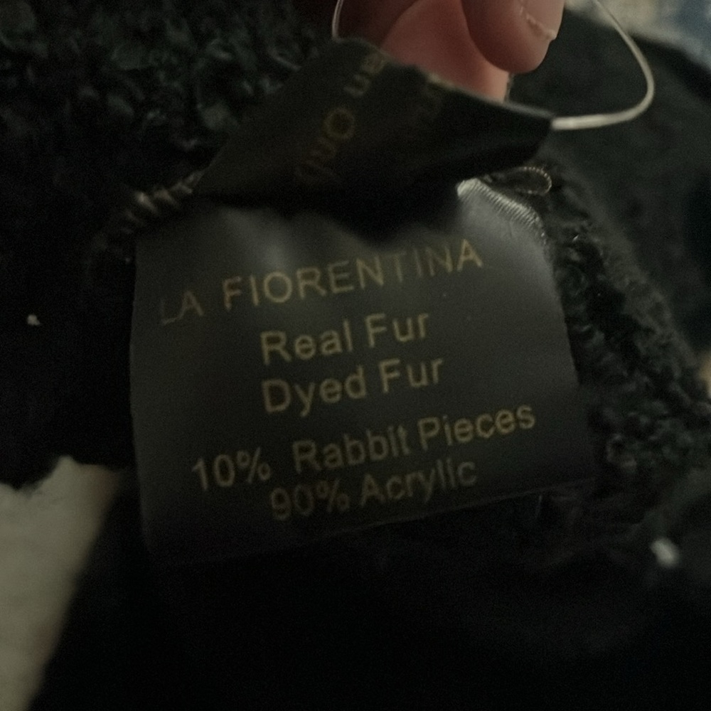 Wool and Rabbit Fur Scarf - Picture 6 of 8